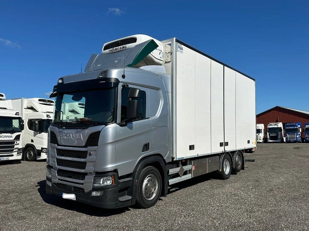Scania R500B6X2*4NB serie 0633 - شاحنة الفريزر: صورة 2 Scania R500B6X2*4NB serie 0633 - شاحنة الفريزر: صورة 2