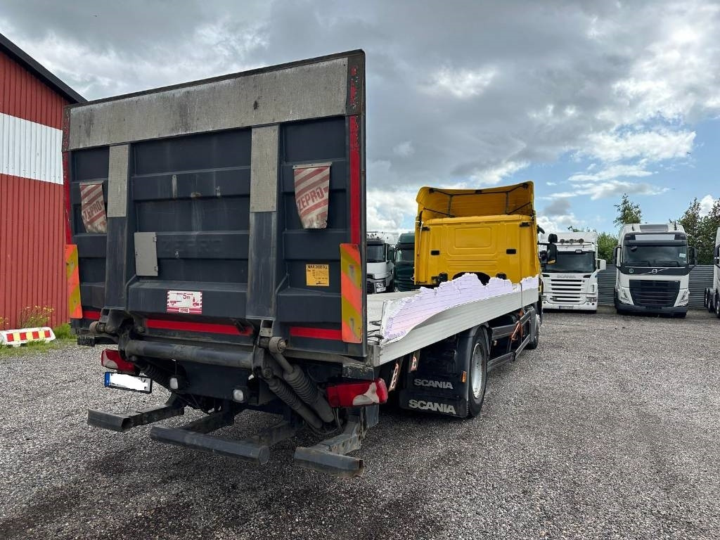Scania SCANIA P250LB4X2MLB SERIE NR 05923 - شاحنات مسطحة: صورة 3 Scania SCANIA P250LB4X2MLB SERIE NR 05923 - شاحنات مسطحة: صورة 3