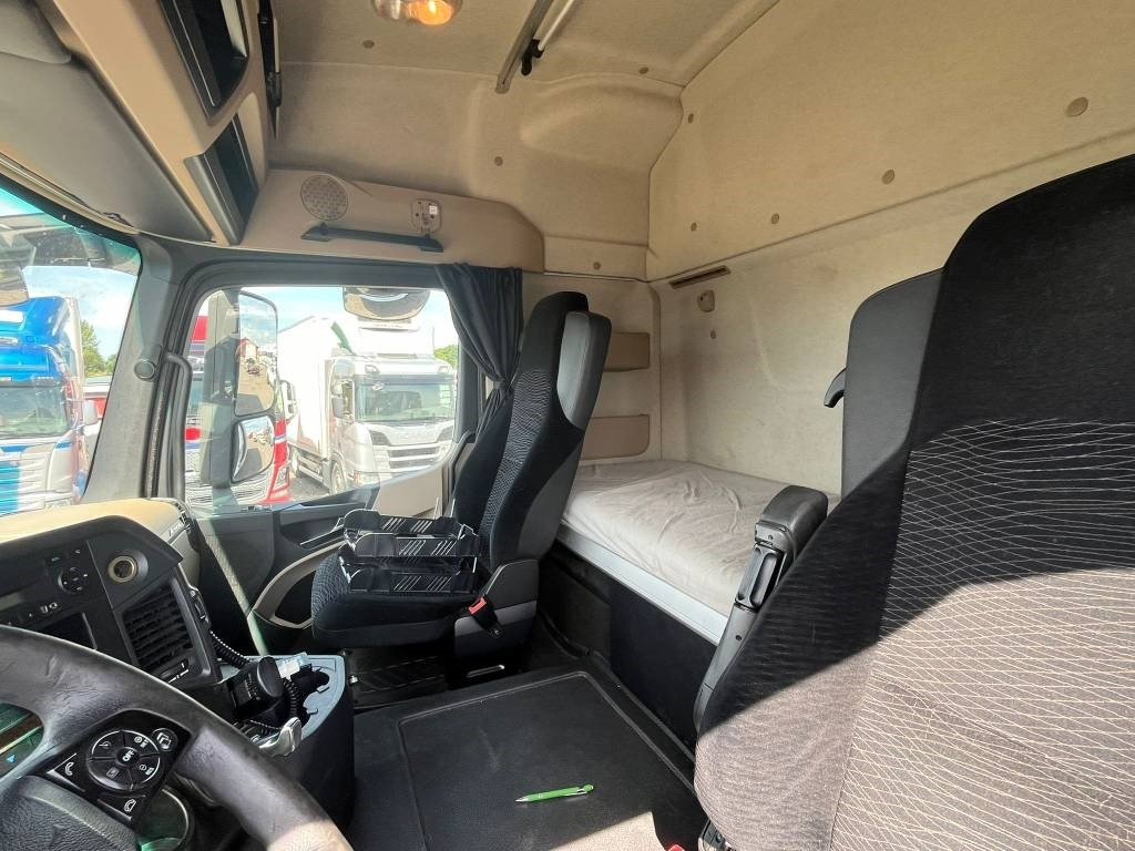 Scania Scania R730 LB 6X2 HLB serie 0867 - شاحنة الفريزر: صورة 5 Scania Scania R730 LB 6X2 HLB serie 0867 - شاحنة الفريزر: صورة 5