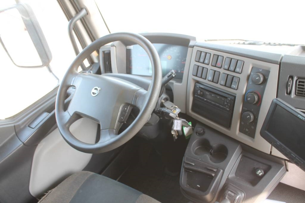 Volvo FL250 4x2 Serie 4536 Euro 6 - شاحنة هيكل كابينة: صورة 5 Volvo FL250 4x2 Serie 4536 Euro 6 - شاحنة هيكل كابينة: صورة 5