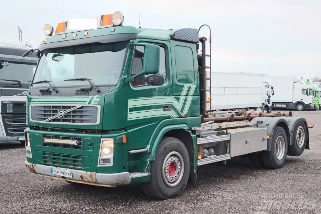 Volvo FM 400 6X2 JMNL Serie 8425 - شاحنة ذات خطاف: صورة 1 Volvo FM 400 6X2 JMNL Serie 8425 - شاحنة ذات خطاف: صورة 1