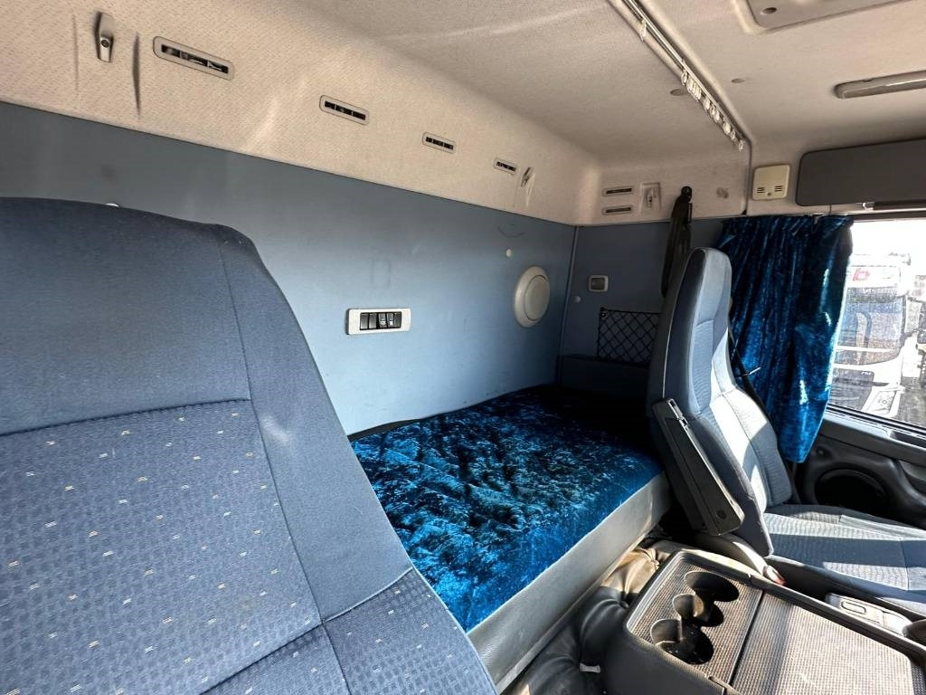 Volvo FM 440 6*2 25712 - شاحنة ذات خطاف: صورة 4 Volvo FM 440 6*2 25712 - شاحنة ذات خطاف: صورة 4