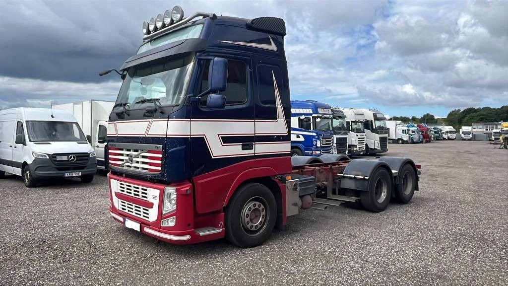 Volvo VOLVO FH 6*2 serie nr 1316 - شاحنة هيكل كابينة: صورة 1 Volvo VOLVO FH 6*2 serie nr 1316 - شاحنة هيكل كابينة: صورة 1