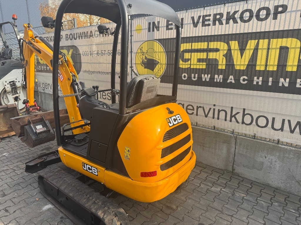 JCB 8018 - حفارة مُصَّغرة: صورة 2 JCB 8018 - حفارة مُصَّغرة: صورة 2