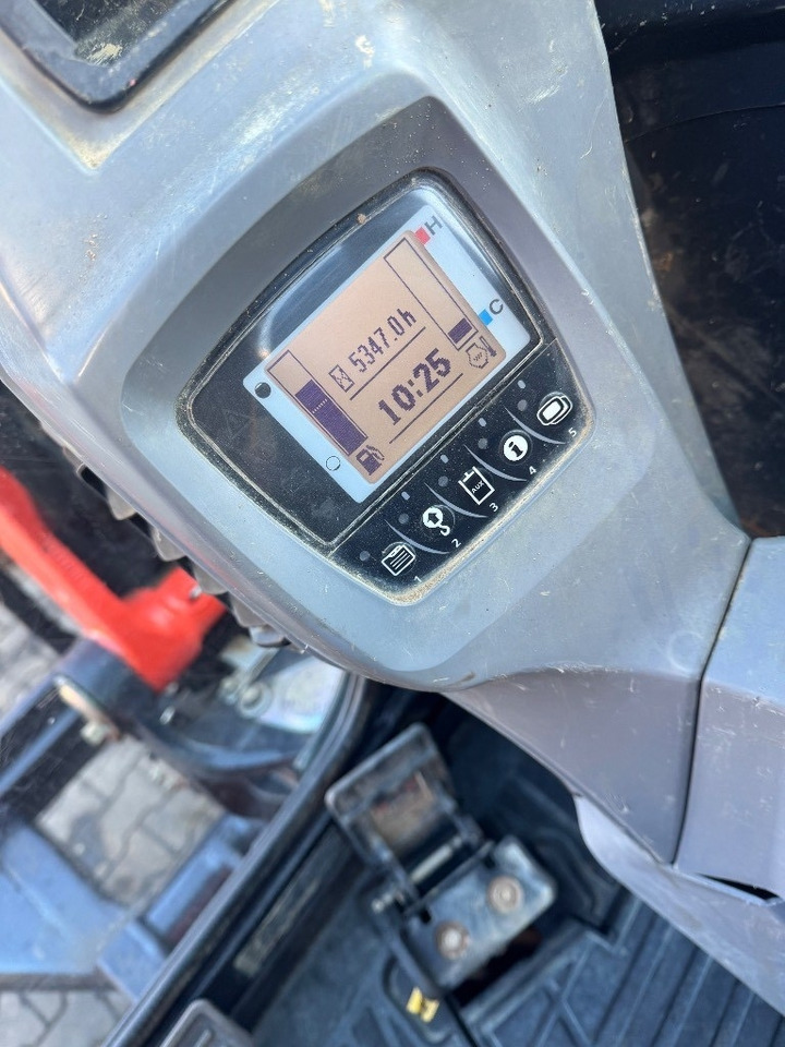 حفارة مُصَّغرة Kubota U 36-4: صورة 6 حفارة مُصَّغرة Kubota U 36-4: صورة 6