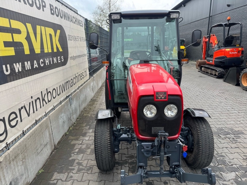Massey Ferguson 1547 - جرار: صورة 3 Massey Ferguson 1547 - جرار: صورة 3