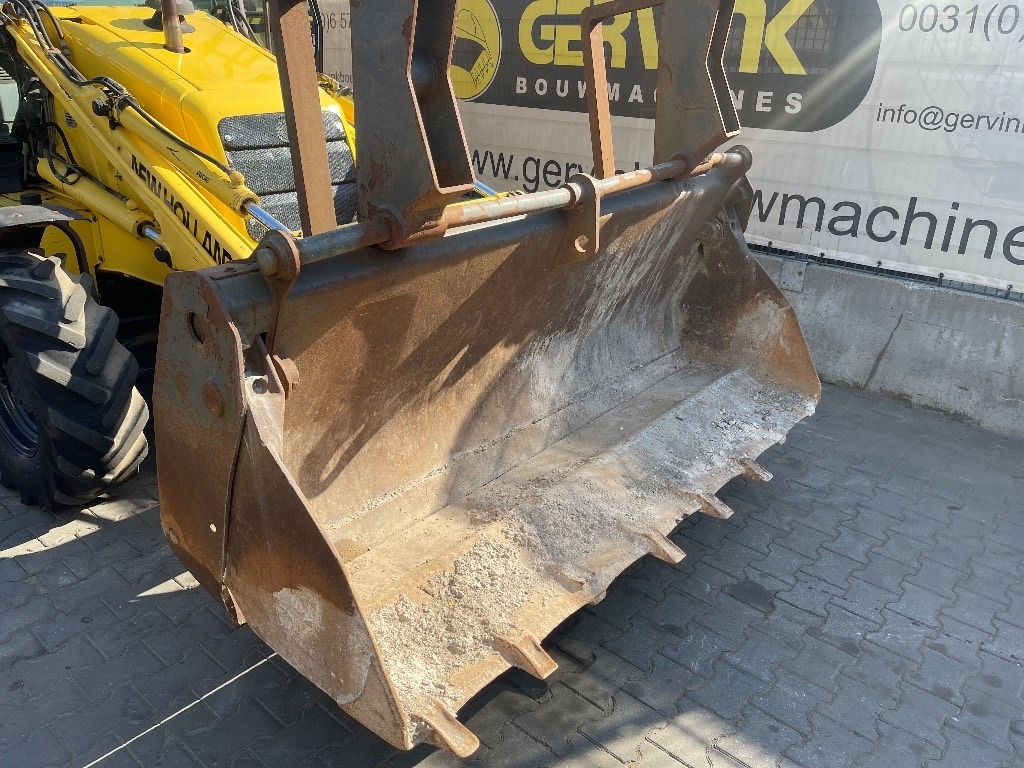 New Holland LB 110 - جرافة حفار: صورة 2 New Holland LB 110 - جرافة حفار: صورة 2