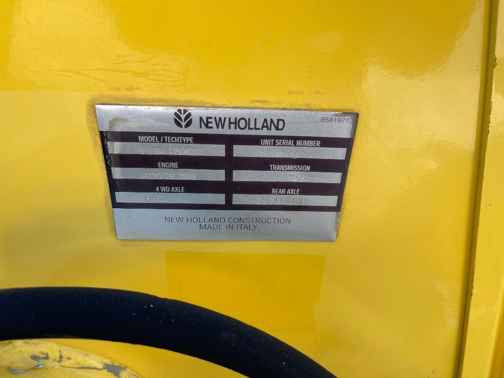 New Holland LB 110 - جرافة حفار: صورة 5 New Holland LB 110 - جرافة حفار: صورة 5