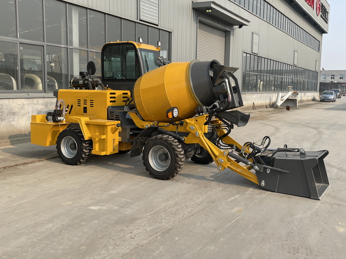 QINGDAO PROMISING 1.2CBM Mini Concrete Mixer Truck - شاحنة خلاطة خرسانة: صورة 4 QINGDAO PROMISING 1.2CBM Mini Concrete Mixer Truck - شاحنة خلاطة خرسانة: صورة 4