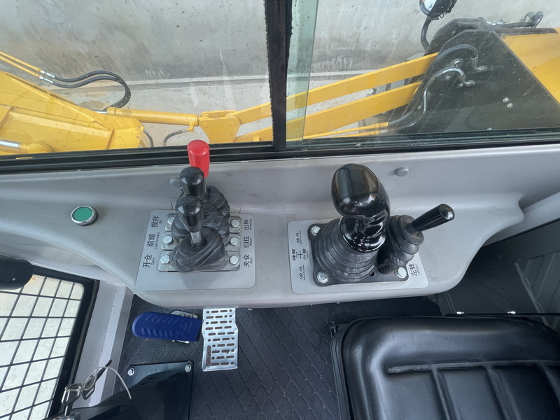 جديدة شاحنة خلاطة خرسانة QINGDAO PROMISING 3.5CBM Concrete Mixer Truck with Self-Loading Bucket CML350: صورة 8