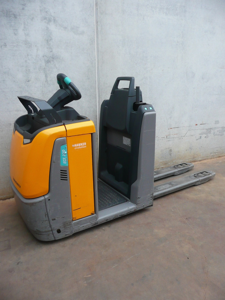 Jungheinrich ECE 220 1250x540mm - آلة إعداد الطلب: صورة 3 Jungheinrich ECE 220 1250x540mm - آلة إعداد الطلب: صورة 3