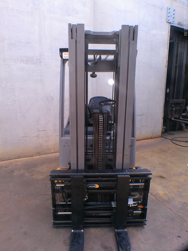 Jungheinrich EFG 218k 440DZ Li-Ion - رافعة شوكية كهربائية: صورة 5 Jungheinrich EFG 218k 440DZ Li-Ion - رافعة شوكية كهربائية: صورة 5