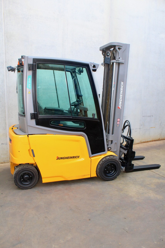 Jungheinrich EFG 318k 370 ZT - رافعة شوكية كهربائية: صورة 2 Jungheinrich EFG 318k 370 ZT - رافعة شوكية كهربائية: صورة 2