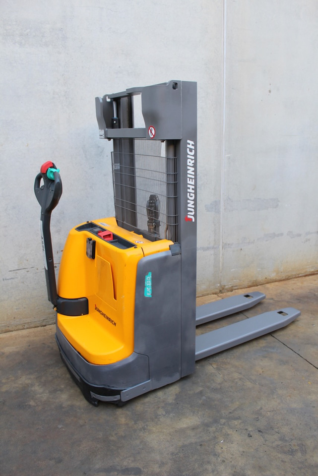Jungheinrich EJC 110 250 ZZ - آلة التكديس: صورة 3 Jungheinrich EJC 110 250 ZZ - آلة التكديس: صورة 3