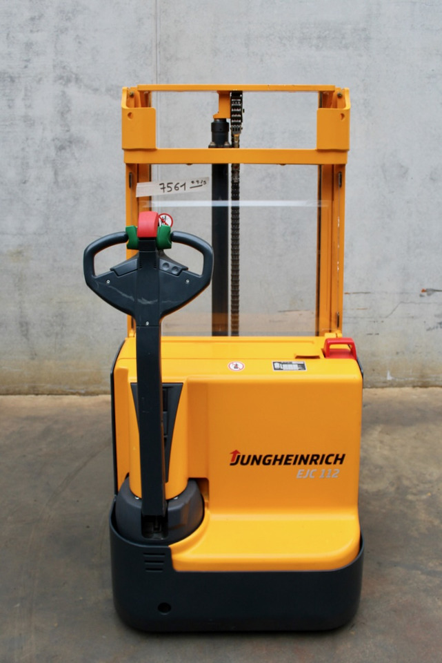 Jungheinrich EJC 112 250 ZT - آلة التكديس: صورة 5 Jungheinrich EJC 112 250 ZT - آلة التكديس: صورة 5