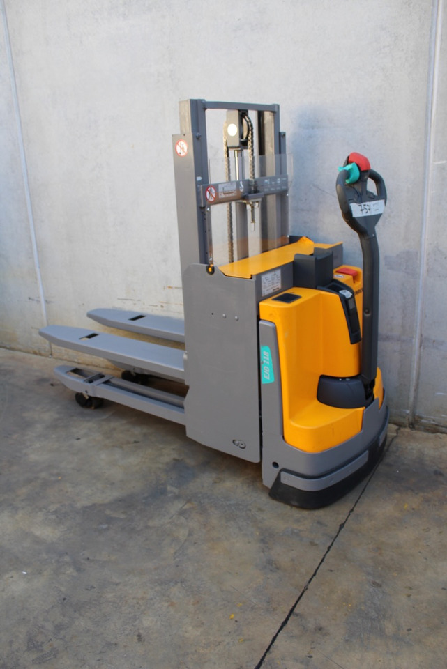 Jungheinrich EJD 118 166 ZT - آلة التكديس: صورة 1 Jungheinrich EJD 118 166 ZT - آلة التكديس: صورة 1