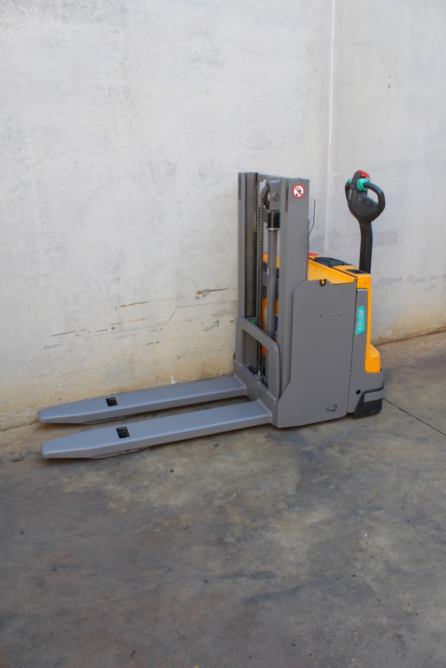 Jungheinrich EJD 118 166 ZT - آلة التكديس: صورة 2 Jungheinrich EJD 118 166 ZT - آلة التكديس: صورة 2