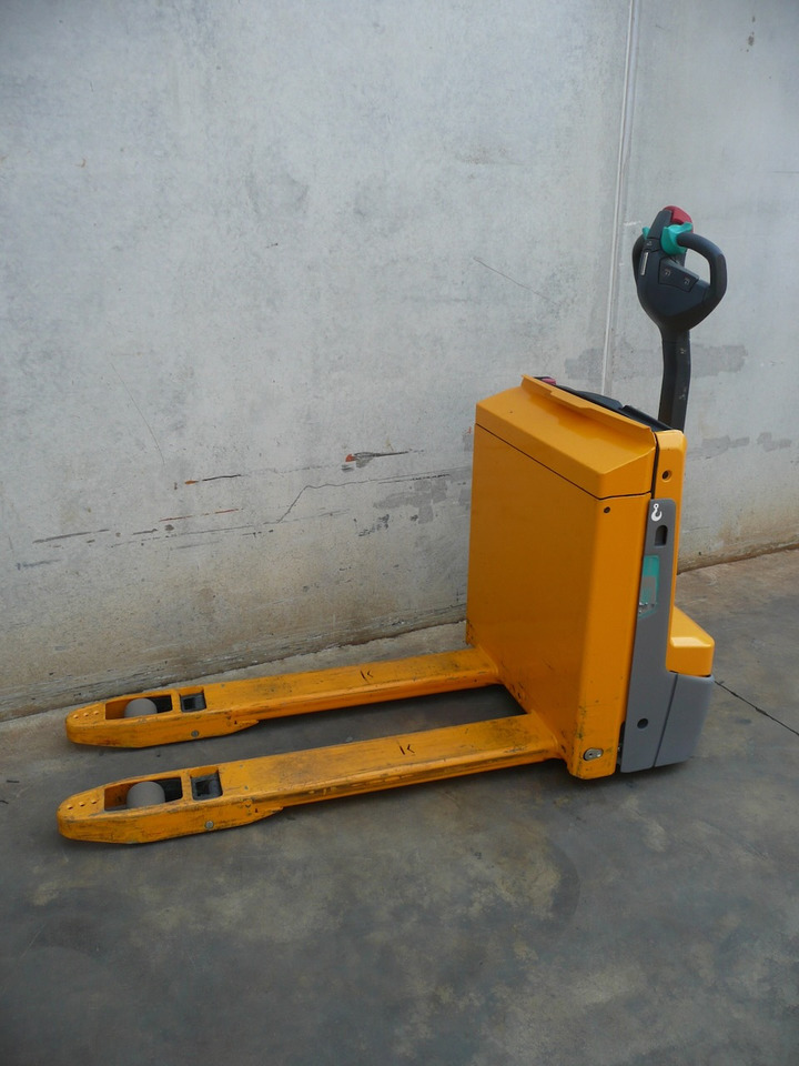 Jungheinrich EJE 116i LI-ION - شاحنة باليت: صورة 3 Jungheinrich EJE 116i LI-ION - شاحنة باليت: صورة 3