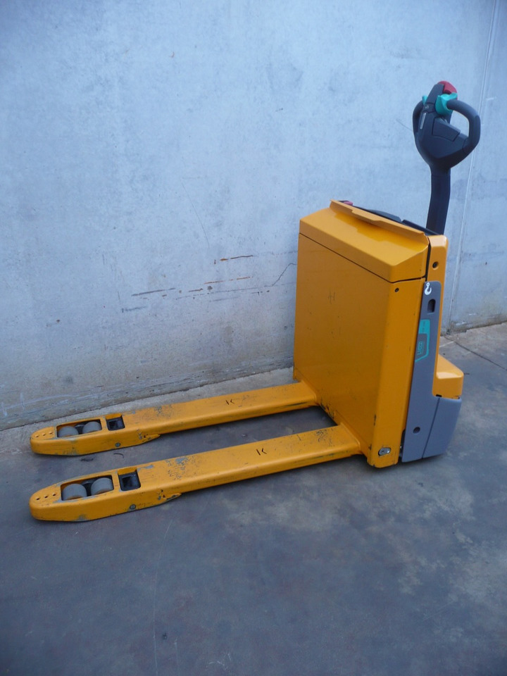 Jungheinrich EJE 116i LI-ION - شاحنة باليت: صورة 2 Jungheinrich EJE 116i LI-ION - شاحنة باليت: صورة 2