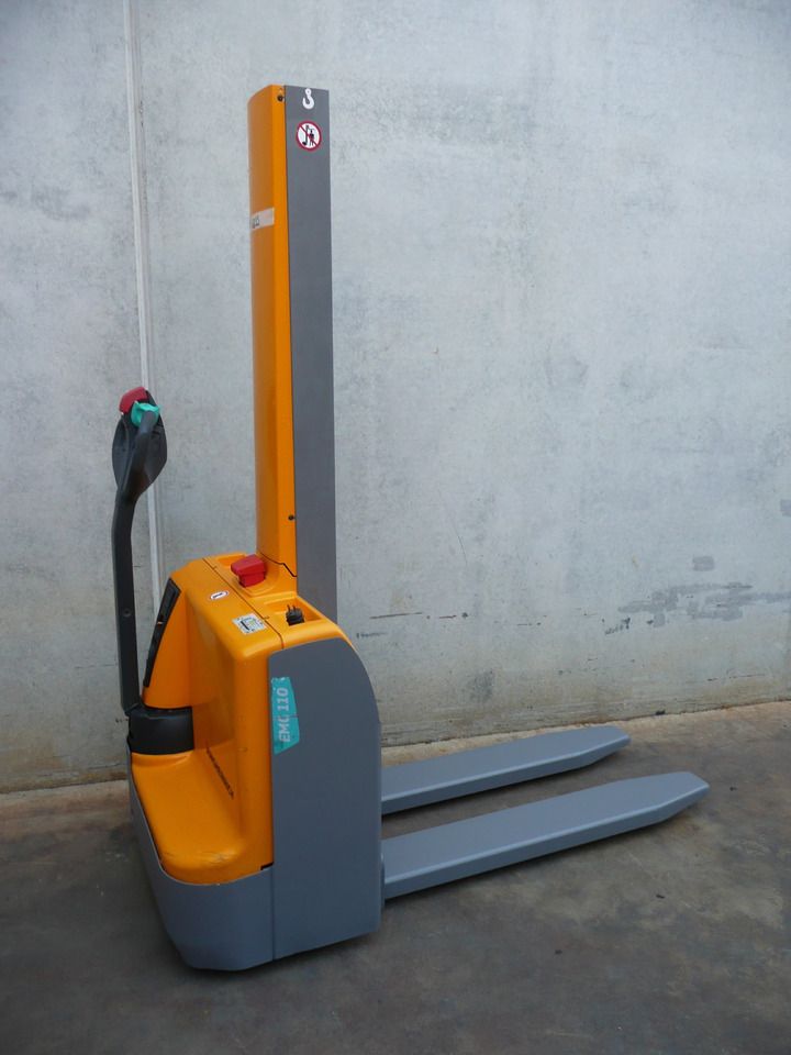 Jungheinrich EMC 110 154 E - آلة التكديس: صورة 3 Jungheinrich EMC 110 154 E - آلة التكديس: صورة 3