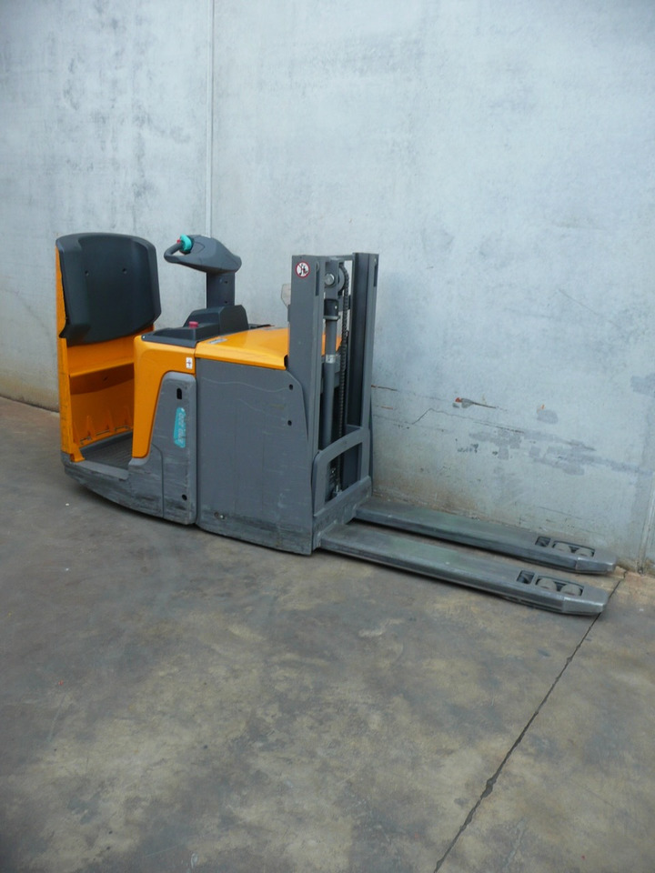 Jungheinrich ERD 220 166 ZT - آلة التكديس: صورة 4 Jungheinrich ERD 220 166 ZT - آلة التكديس: صورة 4