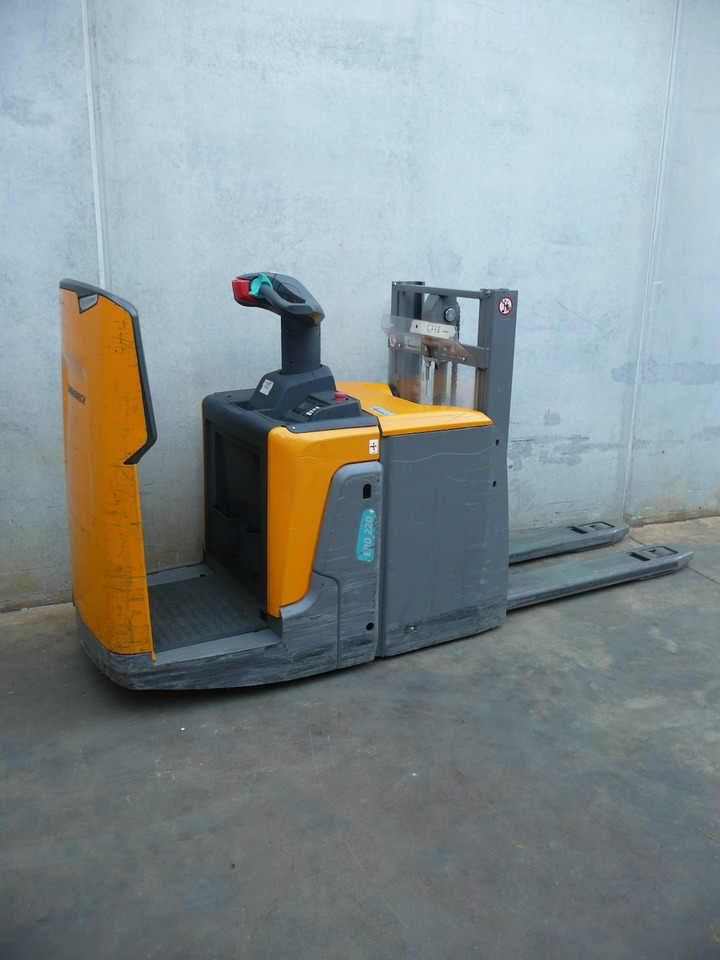 Jungheinrich ERD 220 166 ZT - آلة التكديس: صورة 3 Jungheinrich ERD 220 166 ZT - آلة التكديس: صورة 3