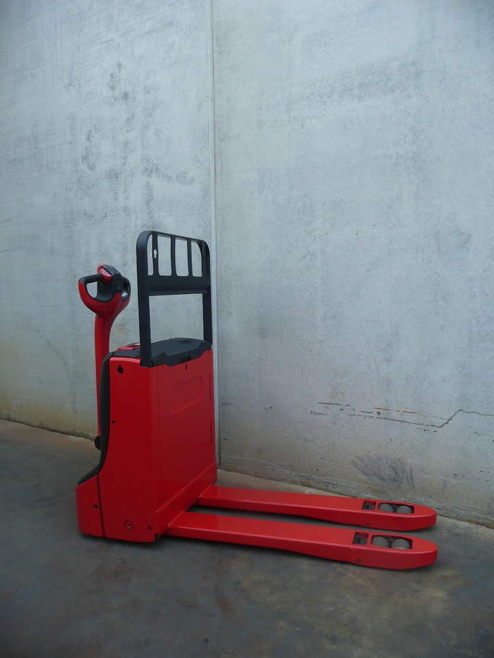 Linde T 16 - شاحنة باليت: صورة 4 Linde T 16 - شاحنة باليت: صورة 4