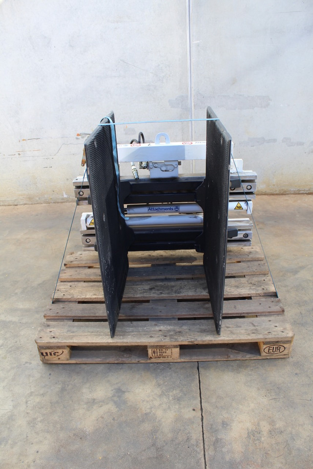 RONCARI UEB208100B0L060 - المشبك: صورة 1 RONCARI UEB208100B0L060 - المشبك: صورة 1