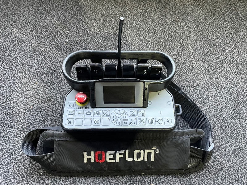 Hoeflon C 30 E - رافعة عنكبوتية: صورة 4 Hoeflon C 30 E - رافعة عنكبوتية: صورة 4