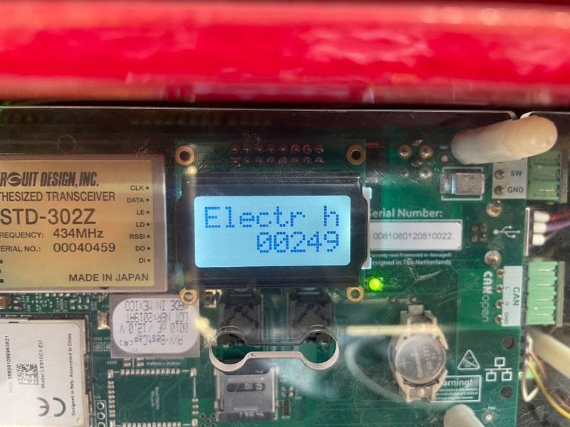 Hoeflon C 4 E - رافعة عنكبوتية: صورة 4 Hoeflon C 4 E - رافعة عنكبوتية: صورة 4