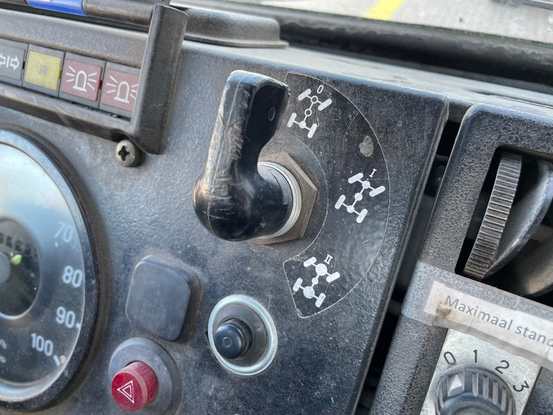 قطع غيار Unimog U 1300 L: صورة 17
