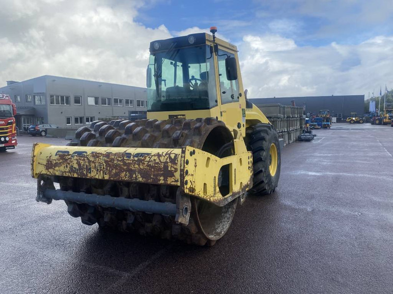 Bomag BW 213 P D H-4 - مدحلة: صورة 1 Bomag BW 213 P D H-4 - مدحلة: صورة 1