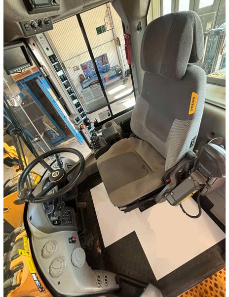 Volvo L 90 H - اللودر بعجل: صورة 3 Volvo L 90 H - اللودر بعجل: صورة 3