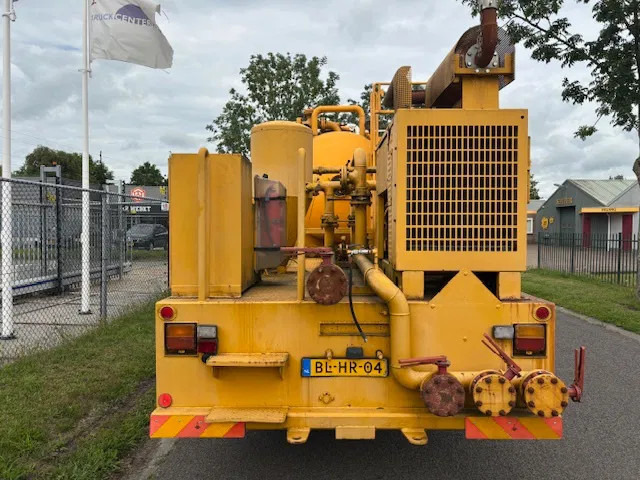 Freightliner 3 AXLE RIGID BODY chassis cabine (levering excl. opbouw) - شاحنة هيكل كابينة: صورة 5 Freightliner 3 AXLE RIGID BODY chassis cabine (levering excl. opbouw) - شاحنة هيكل كابينة: صورة 5