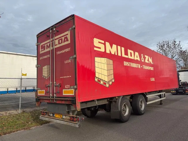 SYSTEM TRAILER 2 axle closed box - نصف مقطورة صندوق مغلق: صورة 4 SYSTEM TRAILER 2 axle closed box - نصف مقطورة صندوق مغلق: صورة 4