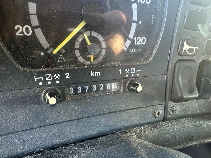 Scania P94-220 Chassis DB 4X2 NA 65115 Low Milage - شاحنة هيكل كابينة: صورة 4 Scania P94-220 Chassis DB 4X2 NA 65115 Low Milage - شاحنة هيكل كابينة: صورة 4