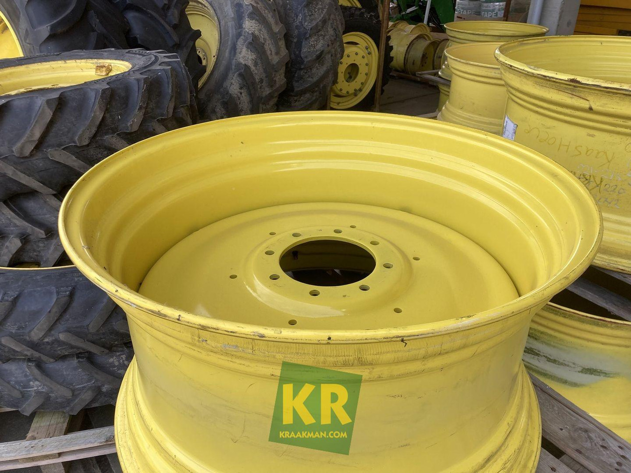 18 X 38 velg John Deere - الجنوط - جرار: صورة 3 18 X 38 velg John Deere - الجنوط - جرار: صورة 3