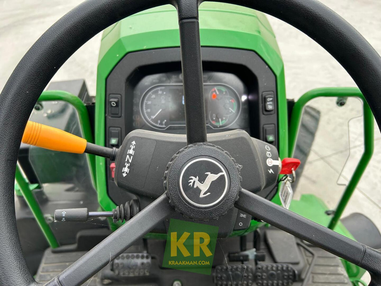 5090M John Deere - جرار: صورة 5 5090M John Deere - جرار: صورة 5