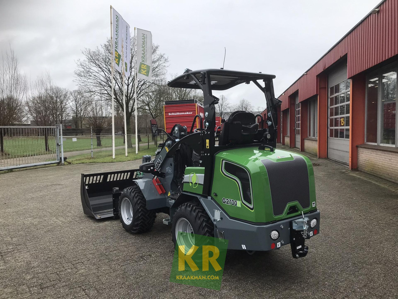 G2700E Giant - لودر مفصلي صغير: صورة 5 G2700E Giant - لودر مفصلي صغير: صورة 5