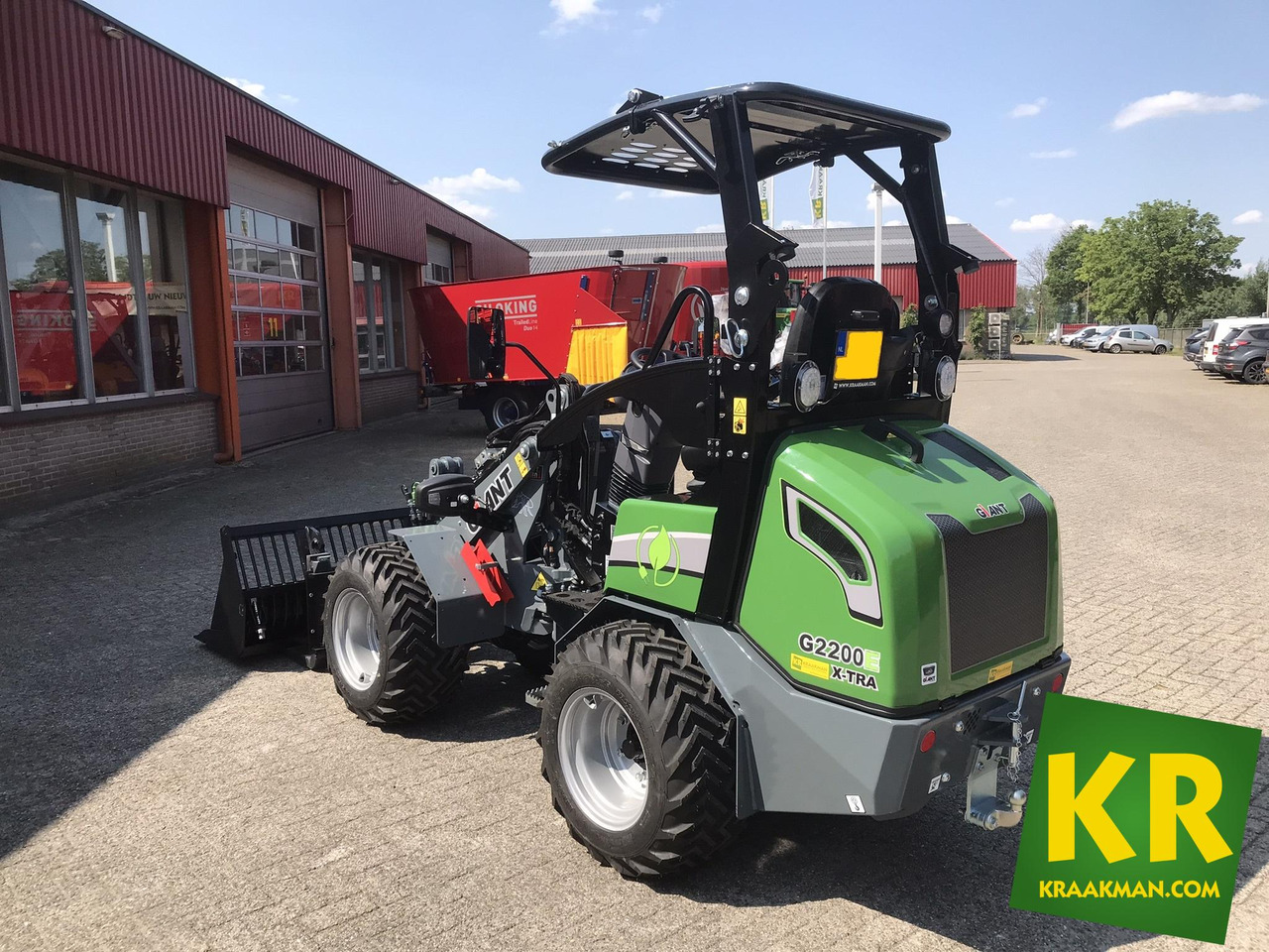 Giant G2200E - لودر مفصلي صغير: صورة 4 Giant G2200E - لودر مفصلي صغير: صورة 4