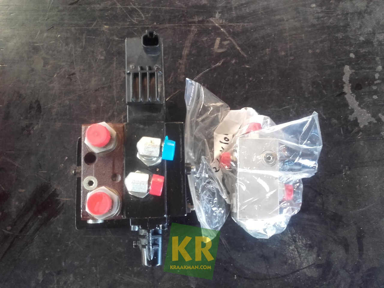 John Deere 1100 Controller - نظام ملاحة - جرار: صورة 3 John Deere 1100 Controller - نظام ملاحة - جرار: صورة 3