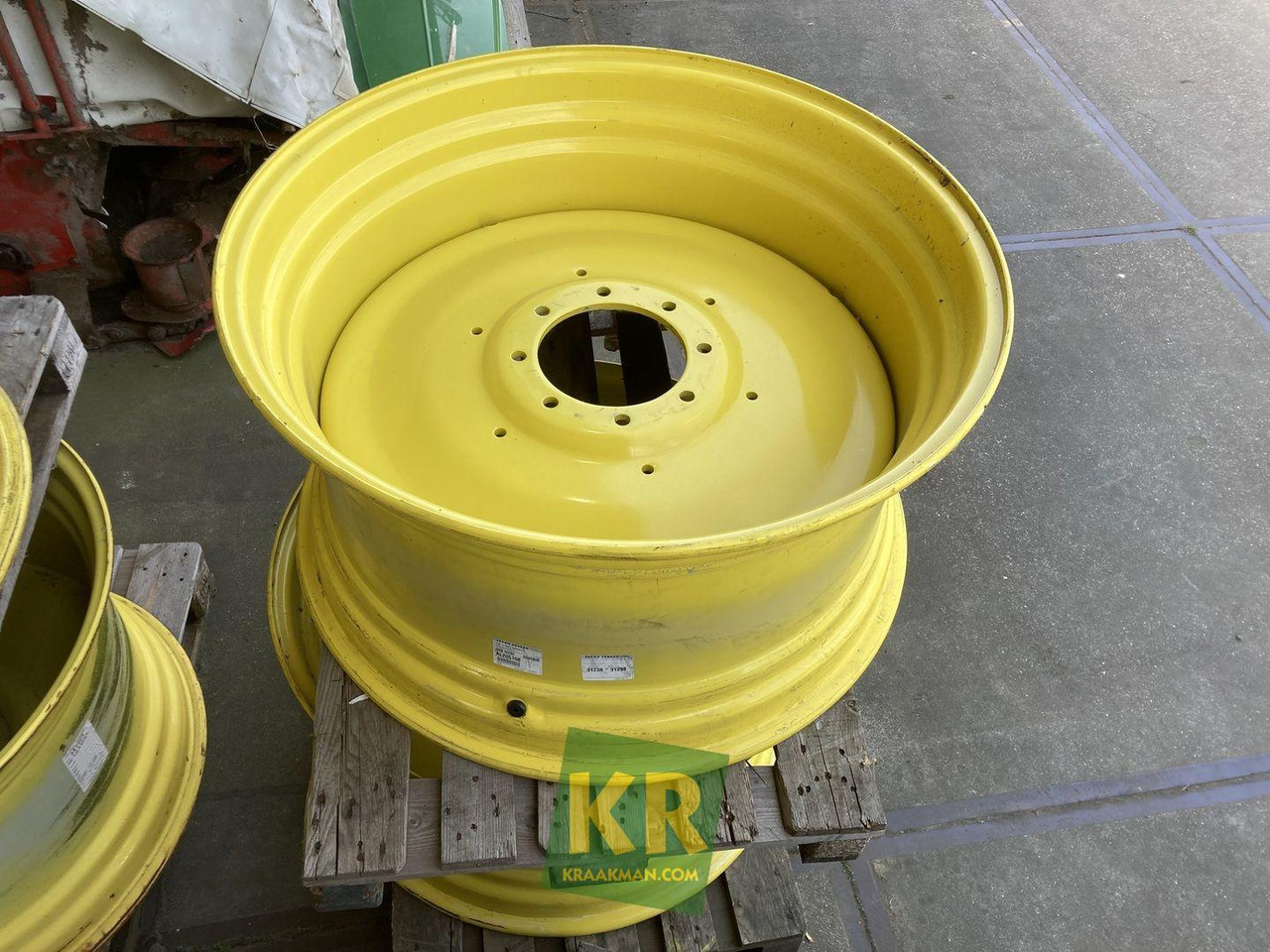 John Deere 18 X 38 velg - الجنوط - جرار: صورة 1 John Deere 18 X 38 velg - الجنوط - جرار: صورة 1