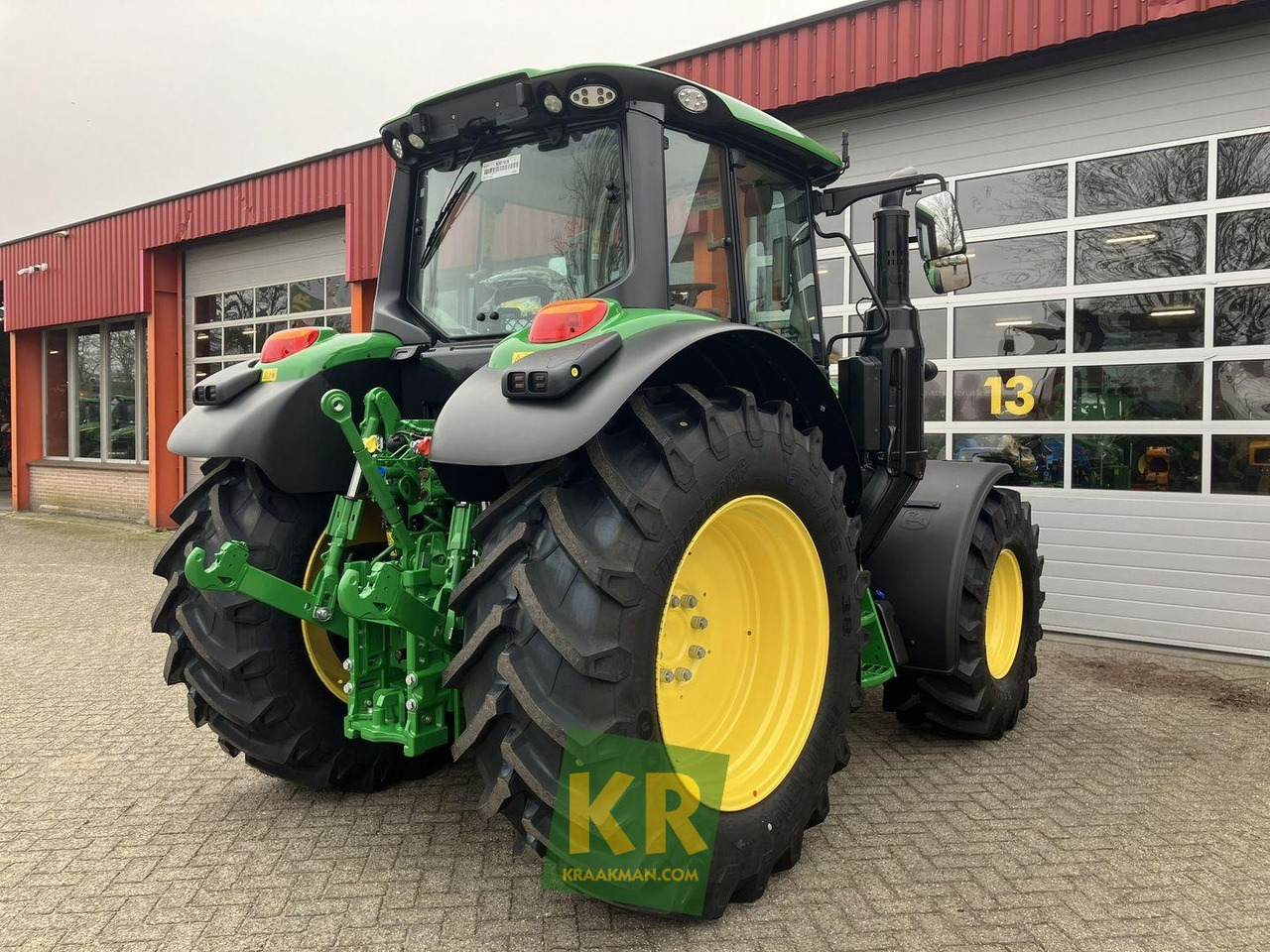 John Deere 6100M - جرار: صورة 3 John Deere 6100M - جرار: صورة 3