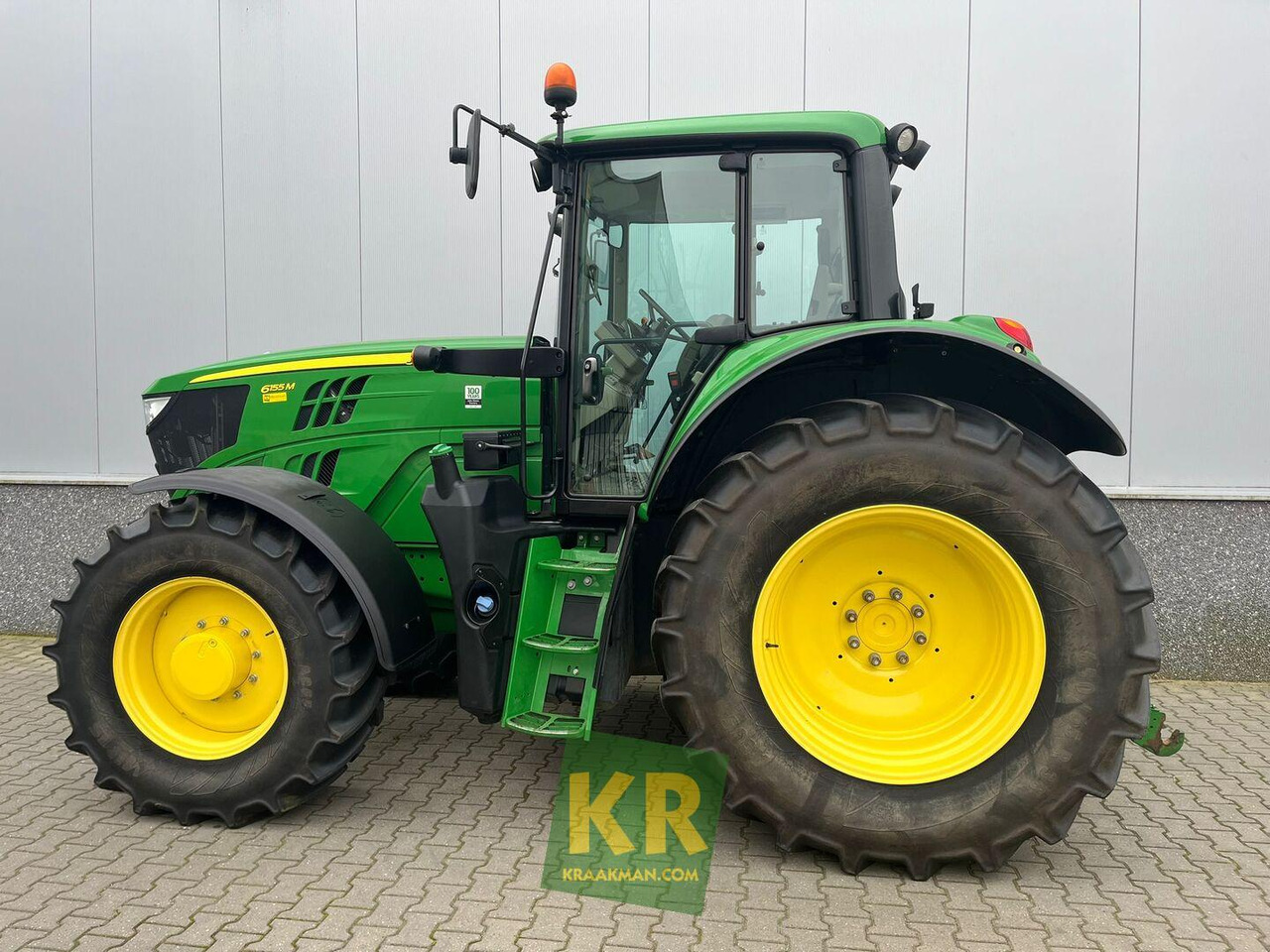 John Deere 6155M  - جرار: صورة 1 John Deere 6155M  - جرار: صورة 1