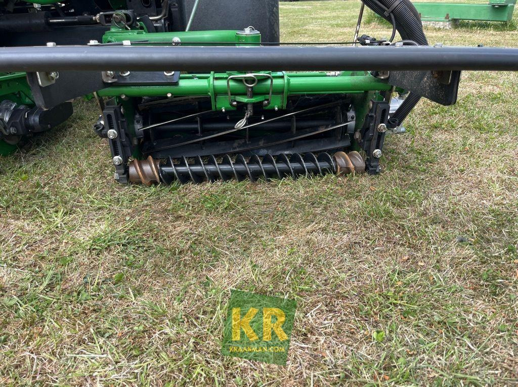 John Deere 6700A - جزازة أعشاب الحدائق: صورة 3 John Deere 6700A - جزازة أعشاب الحدائق: صورة 3