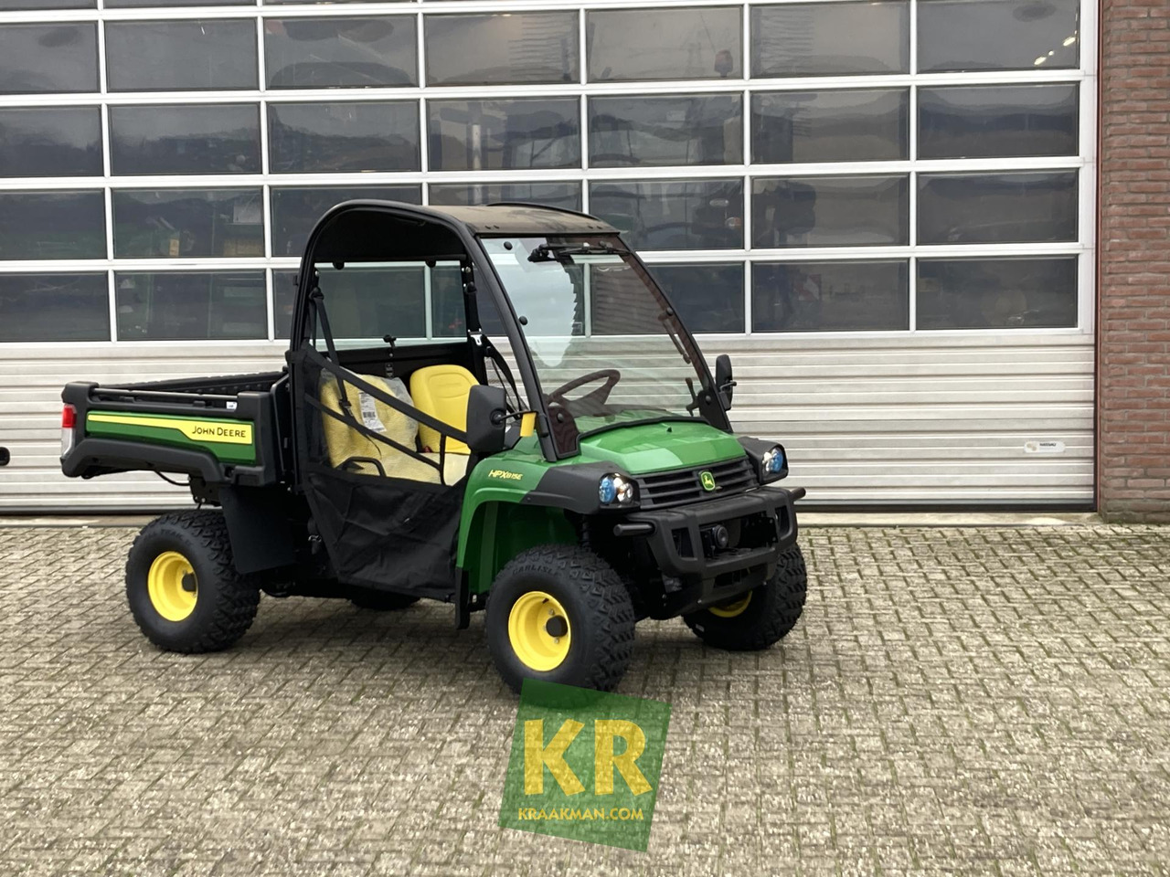 John Deere HPX815E - مركبة لجميع التضاريس: صورة 4 John Deere HPX815E - مركبة لجميع التضاريس: صورة 4