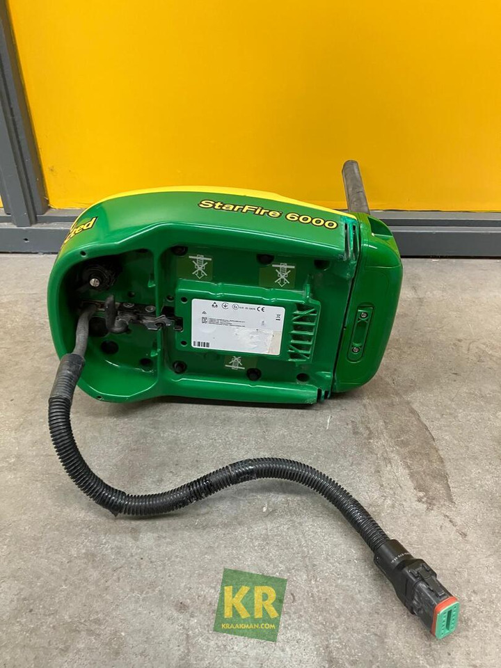 John Deere Starfire 6000 ontvanger - نظام ملاحة - الآلات الزراعية: صورة 4 John Deere Starfire 6000 ontvanger - نظام ملاحة - الآلات الزراعية: صورة 4