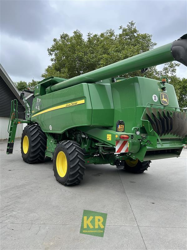 John Deere T660 - حصادة موحَّدة: صورة 4 John Deere T660 - حصادة موحَّدة: صورة 4