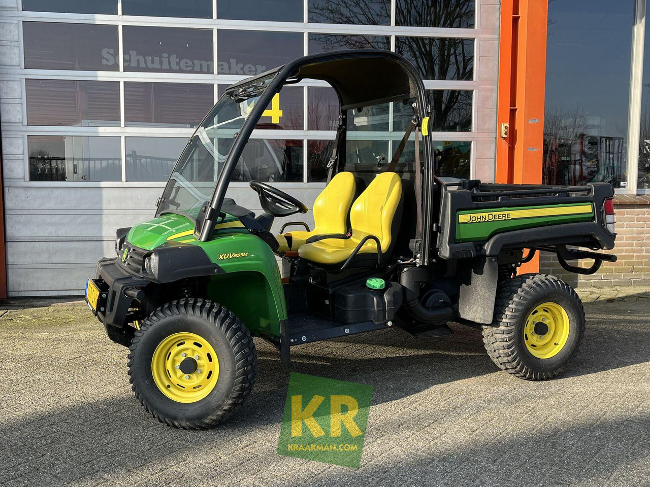 John Deere XUV855M - مركبة لجميع التضاريس: صورة 3 John Deere XUV855M - مركبة لجميع التضاريس: صورة 3