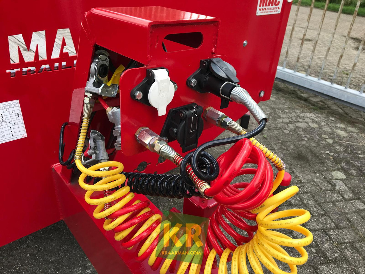 MAC Trailers 16 PREMIUM - مقطورة مسطحة منخفضة: صورة 2 MAC Trailers 16 PREMIUM - مقطورة مسطحة منخفضة: صورة 2